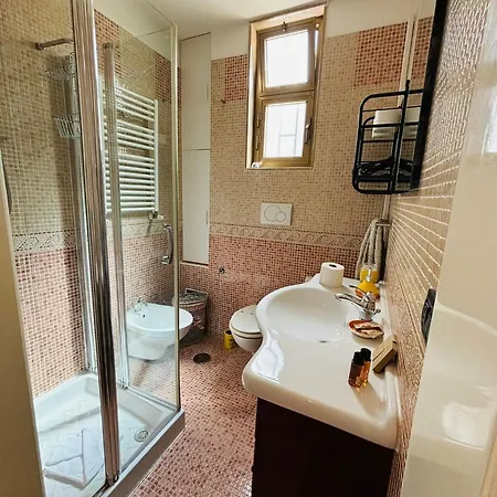Oli's House Апартаменты Бари