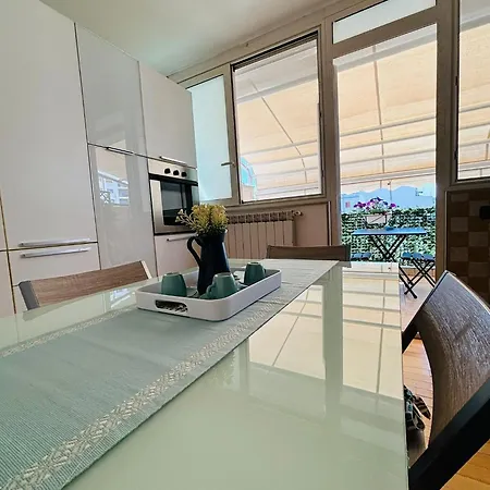 Апартаменты Oli's House *