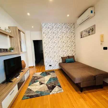 Oli's House * Бари